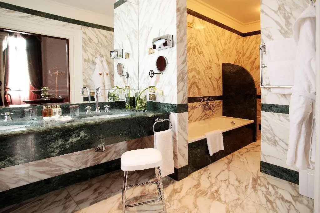 Room, NH Collection Venezia Grand Hotel Palazzo dei Dogi, Venice