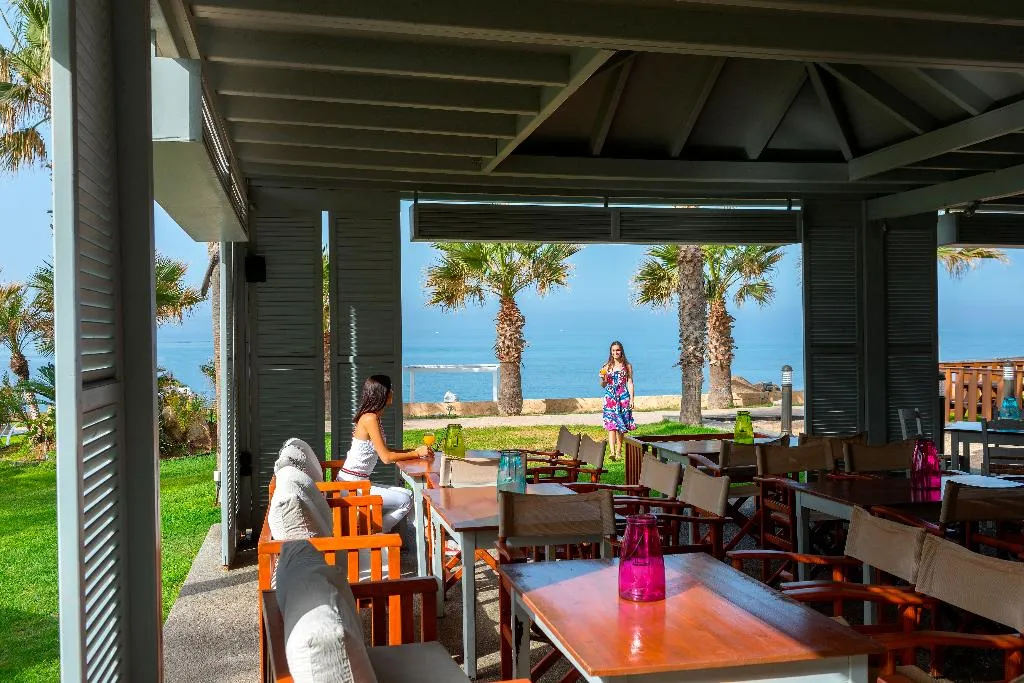 Bar, Aquamare Beach Hotel & Spa, Cyprus