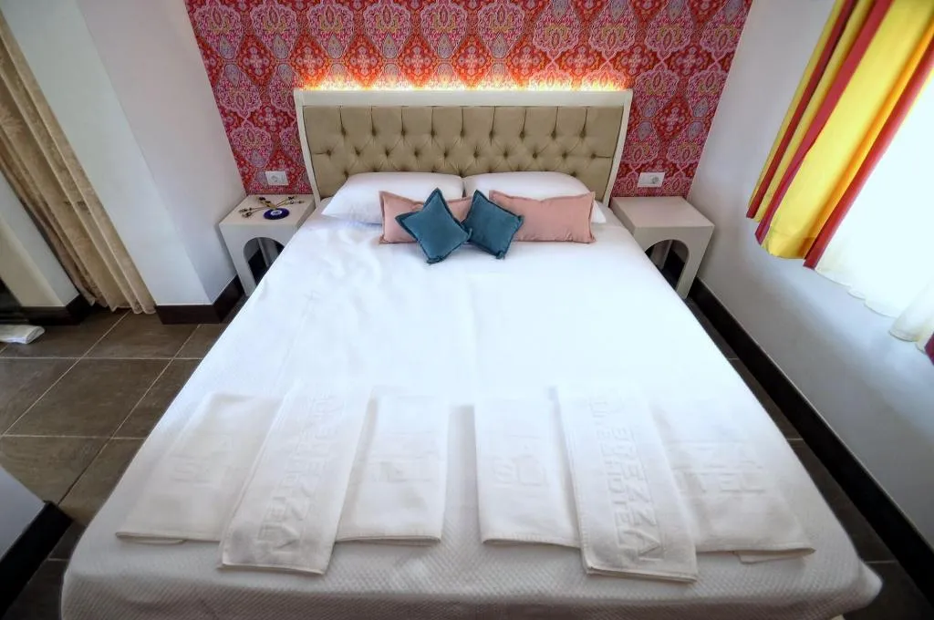 Room, La Brezza Suite & Hotel, Bodrum