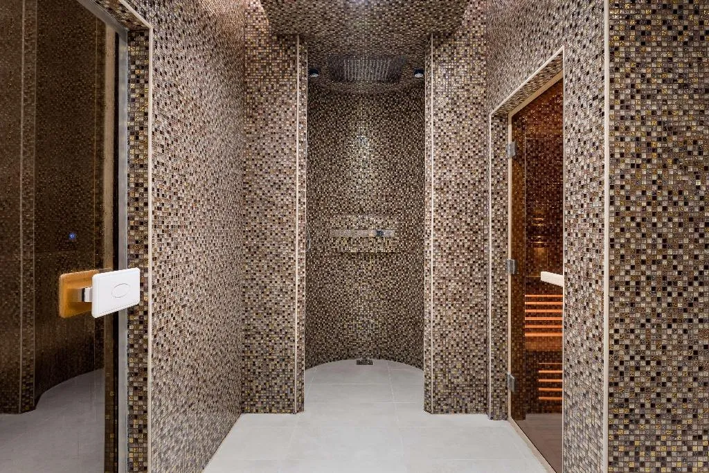 Sports and Entertainment, Radisson Dubai Damac Hills, Dubai