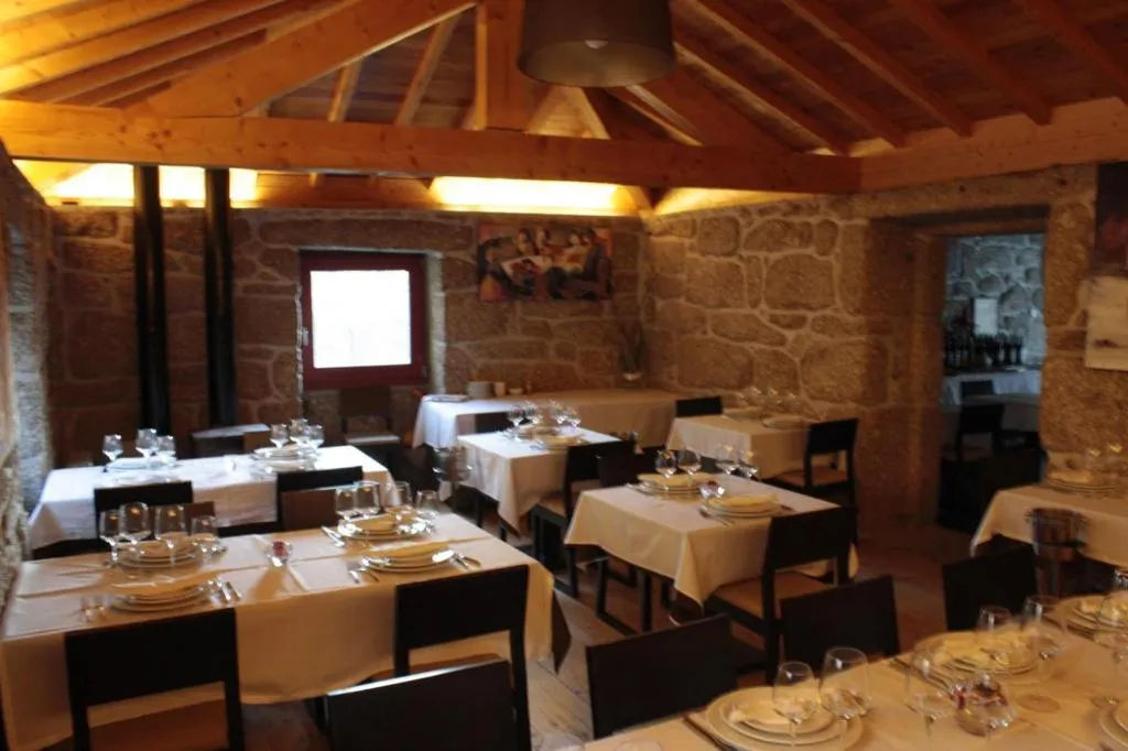 Restaurant, Aldeia Do Pontido, Porto