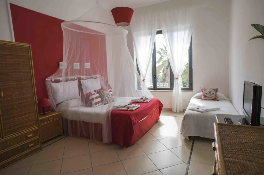 Room, B B L Approdo, Catania