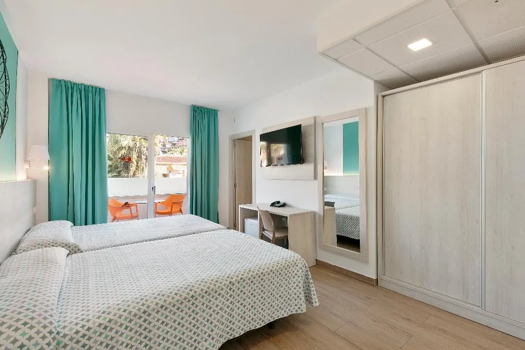 Double or Twin STANDARD Room, Best Lloret Splash, Costa Brava
