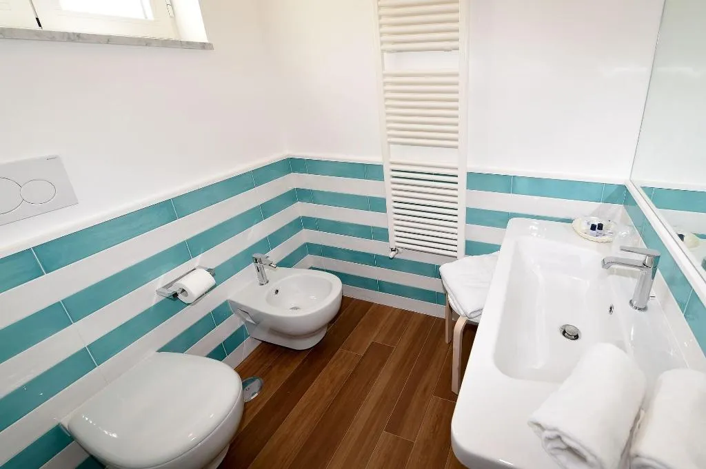 Room, Casa Pantone, Naples