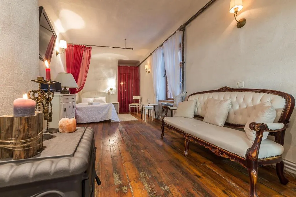 Room, Tallinn Apartments & Rooms - Old Town, Tallinn