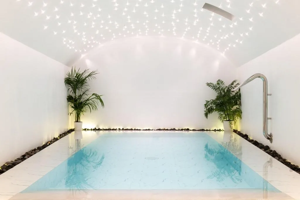 Pool, Avant Garde Suites, Santorini