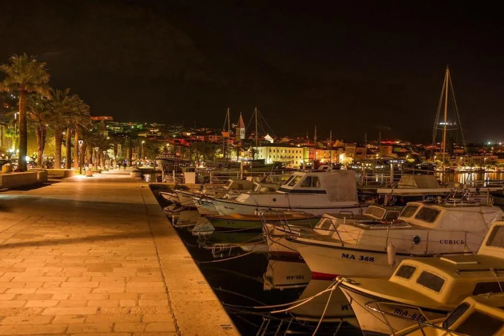 Restaurant, Biokovo, Split