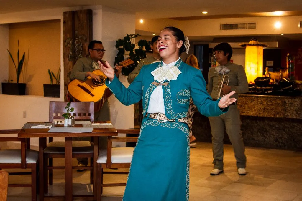 Sports and Entertainment, Flamingo Cancun All Inclusive, Cancun Area