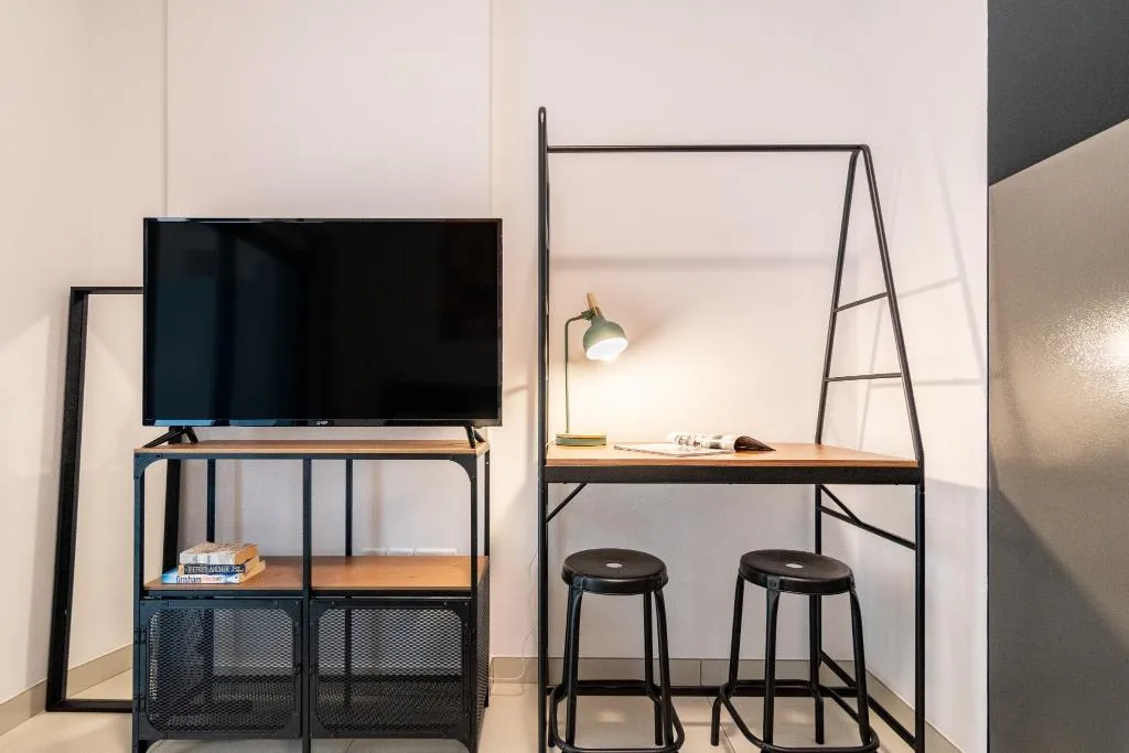 STUDIO STANDARD Room, You&Co Dubai, Dubai