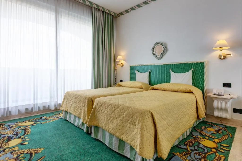 DOUBLE STANDARD Room, Aris Garden, Rome