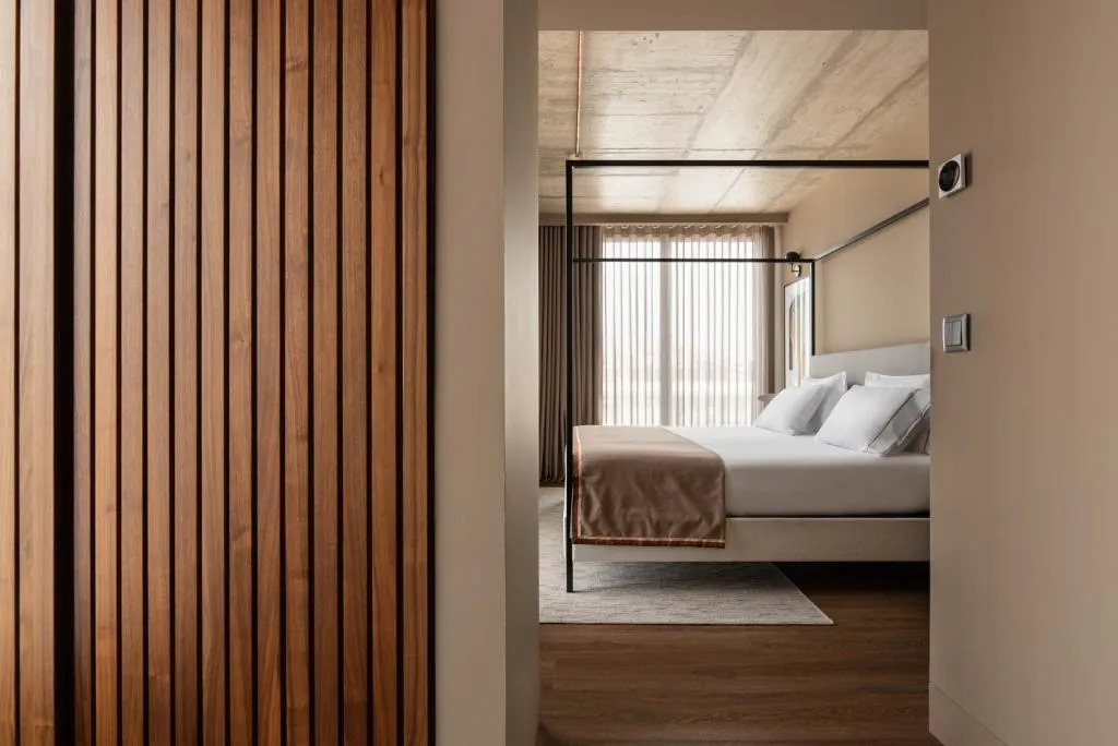 JUNIOR SUITE STANDARD Room, Dorma Essenzia Porto, Porto