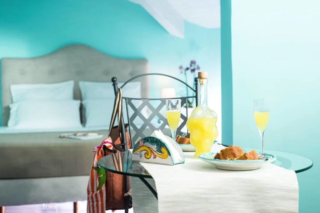 Room, B B Villa Fabiana, Naples