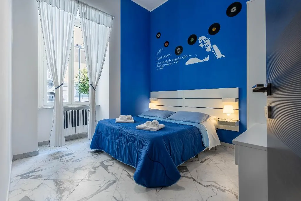 DOUBLE STANDARD Room, B&B Colori e Note, Naples