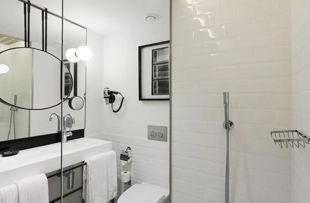 JUNIOR SUITE TWO BEDS Room, One Shot Palacio Reina Victoria 04, Valencia