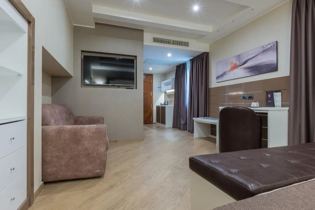 Double or Twin SUPERIOR Room, Magris Hotel, Naples