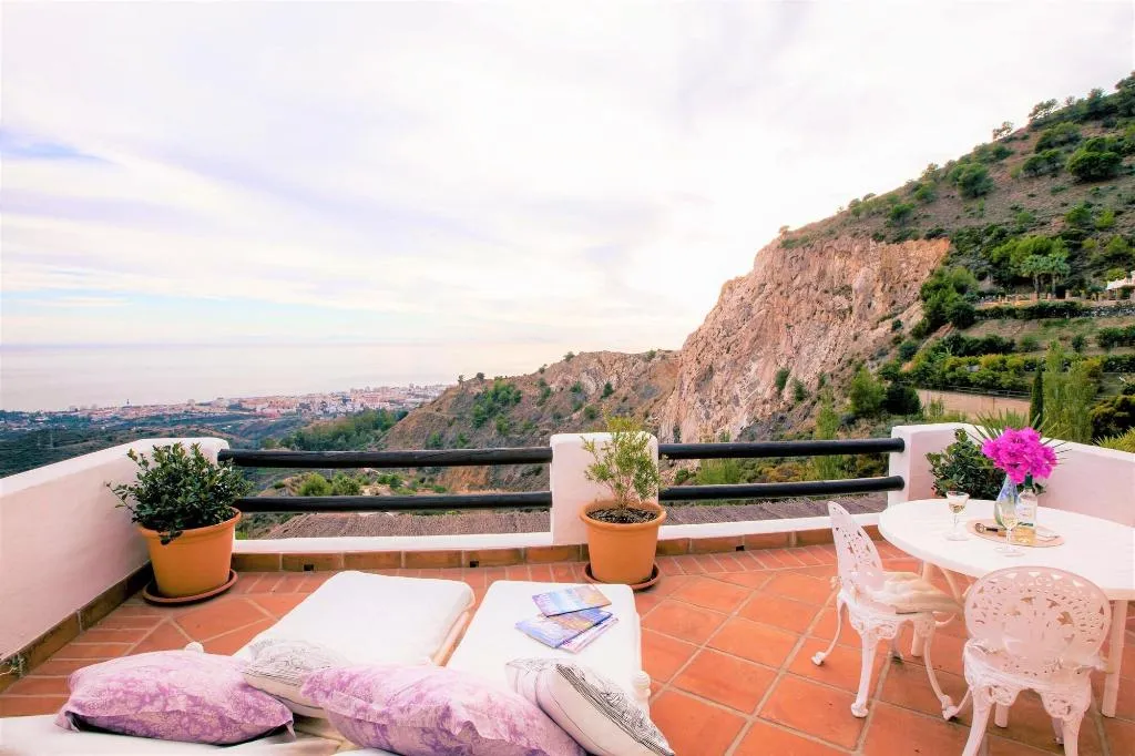 Room, The Urban Villa, Costa Del Sol