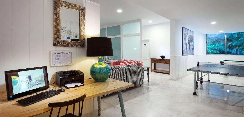 Sports and Entertainment, Marina Suites Puerto Rico, Gran Canaria