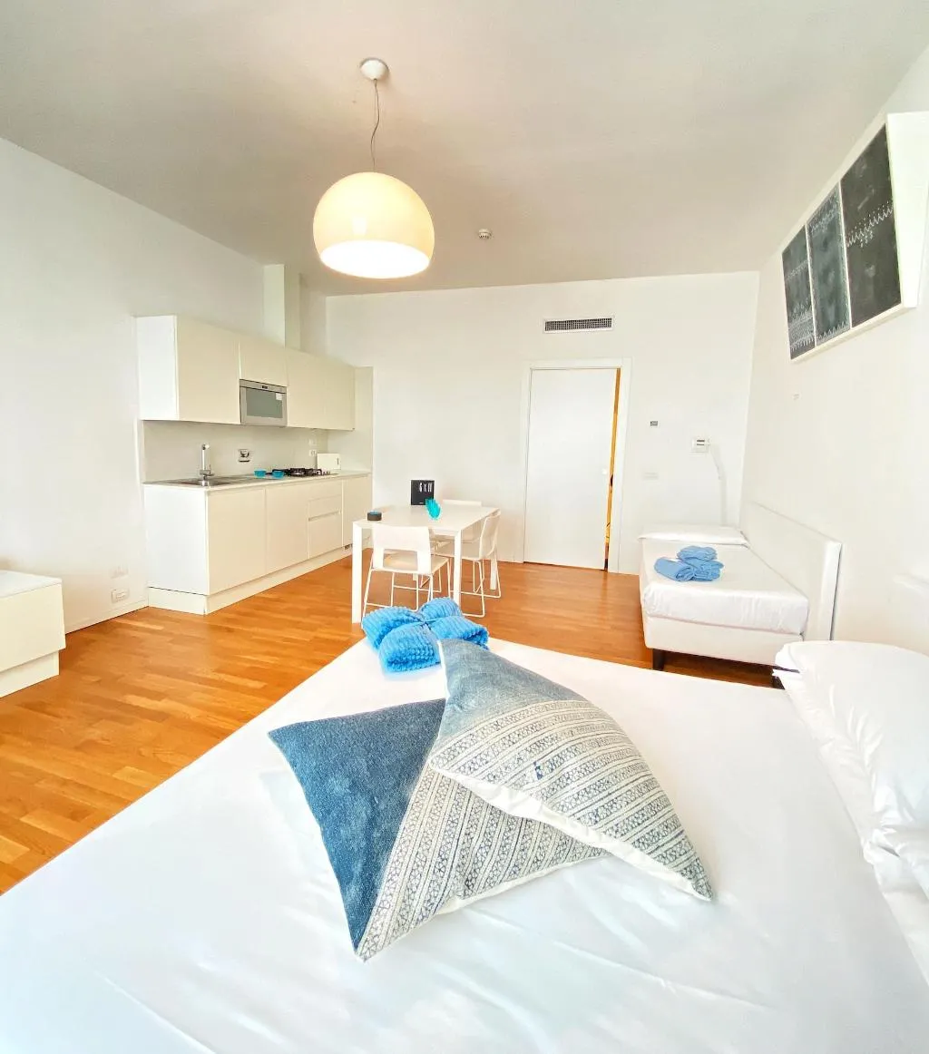 Room, Residence Grandi Magazzini, Olbia