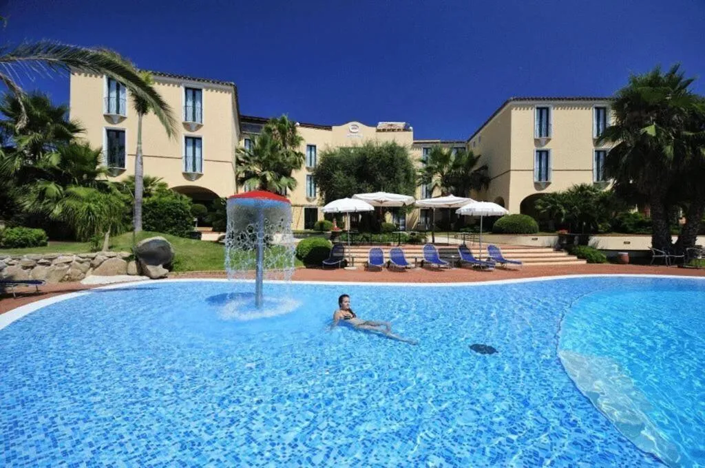 Pool, Arbatasar, Cagliari