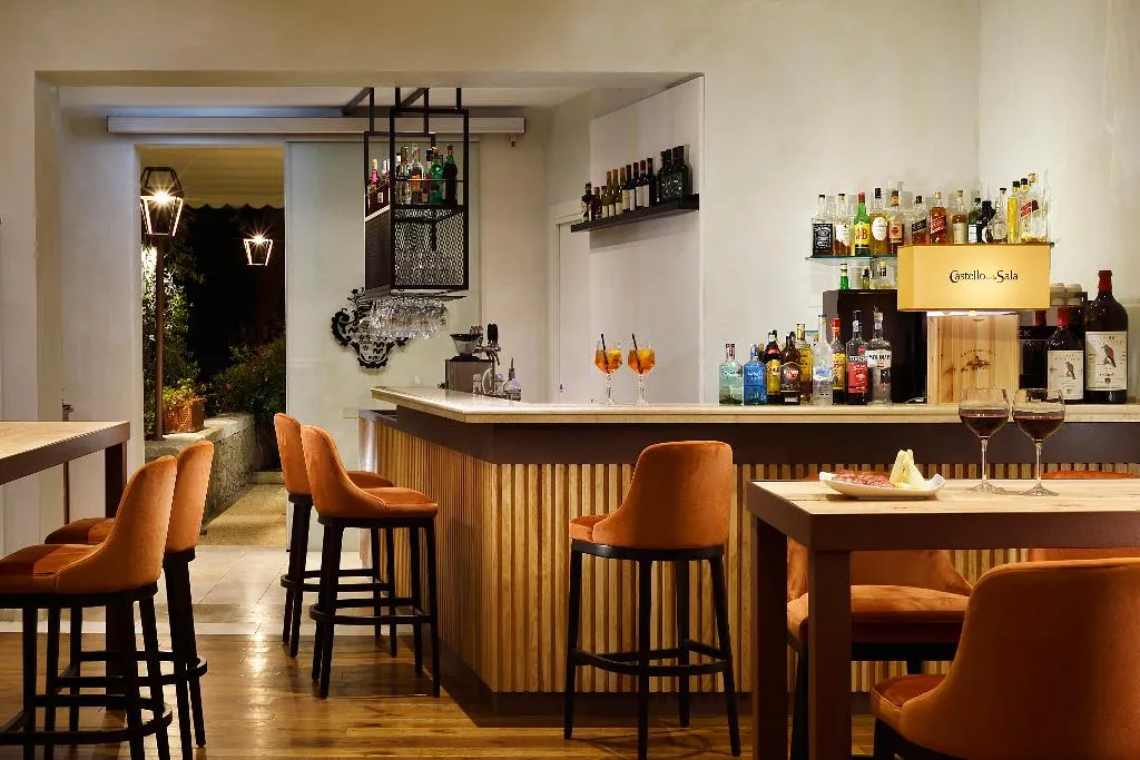 Bar, Villa Sabolini, Florence