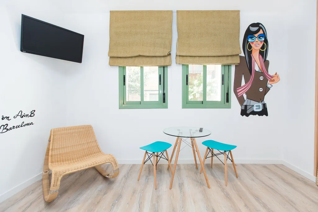 STUDIO SUPERIOR CAPACITY 2 Room, AinB Las Ramblas-Colón Apartments, Barcelona