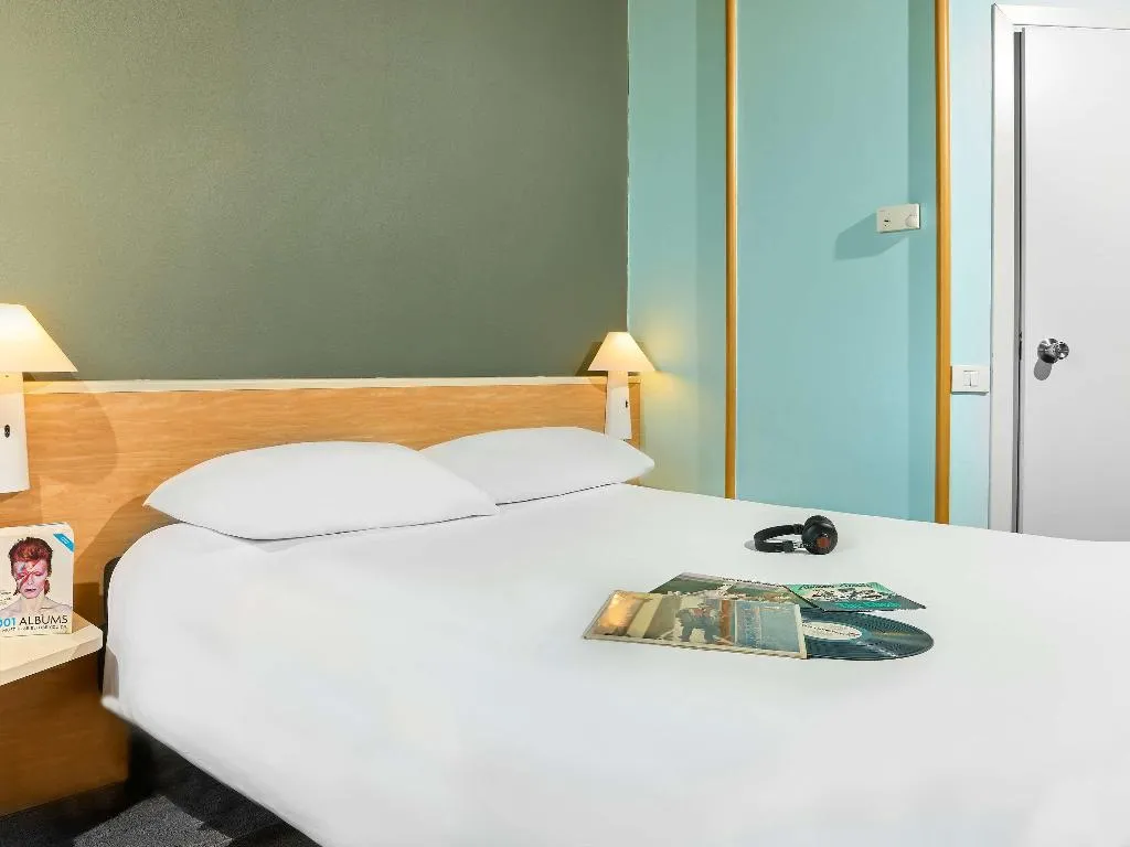 DOUBLE WITH DOUBLE BED Room, ibis Firenze Prato Est, Florence