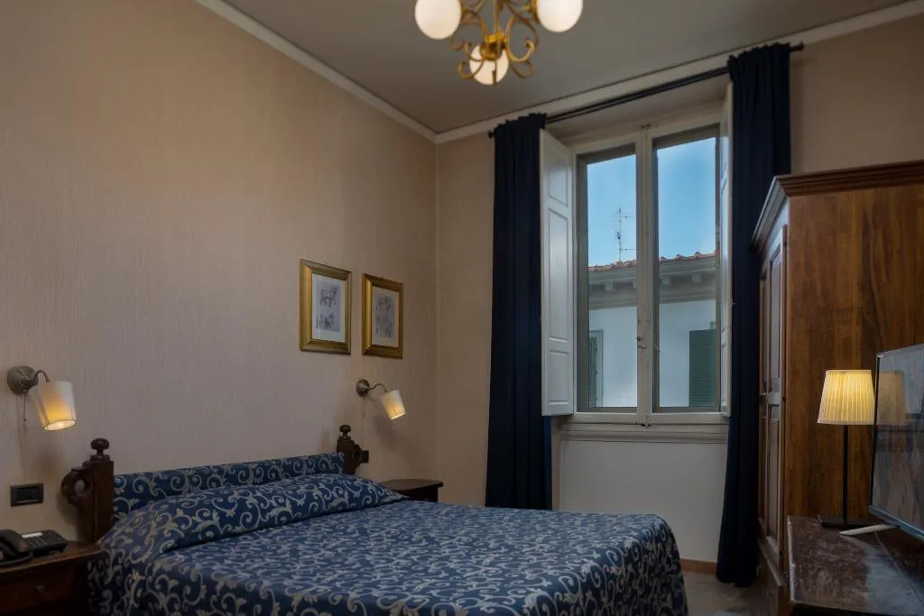 Double or Twin STANDARD Room, Kursaal and Ausonia Hotel, Florence