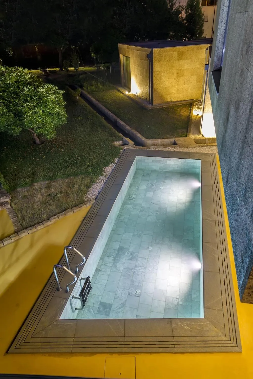 Sports and Entertainment, Casa das Mourôas, Porto