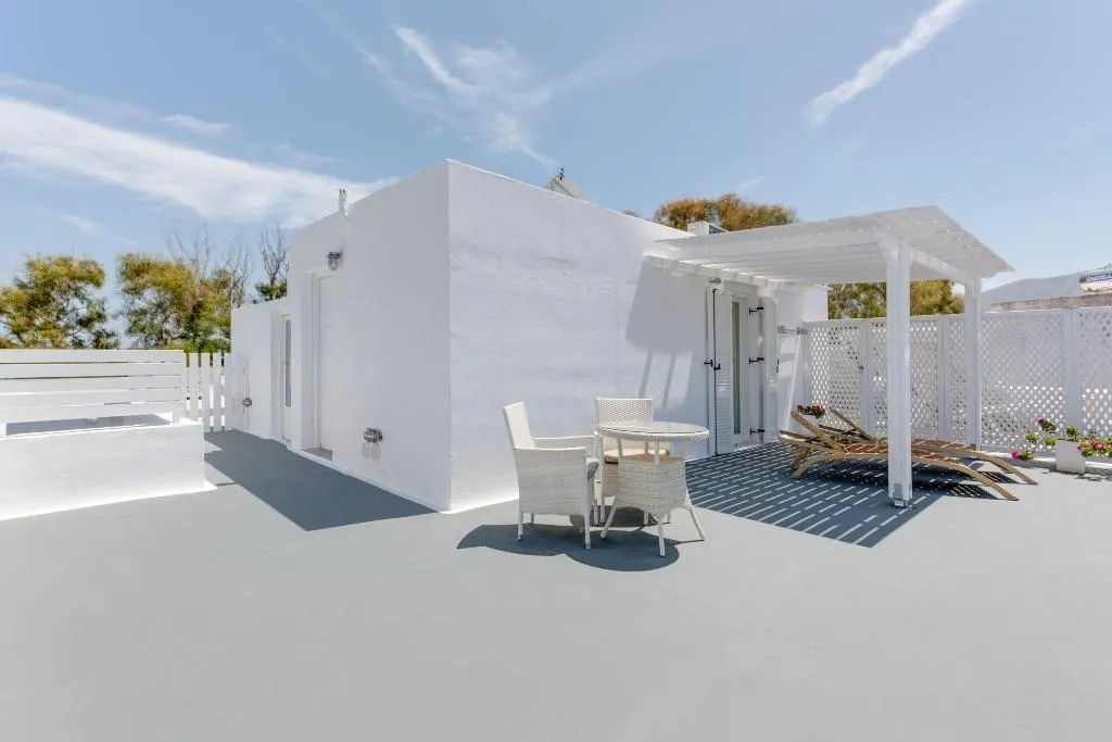 General view, Hotel Eucalyptus, Santorini