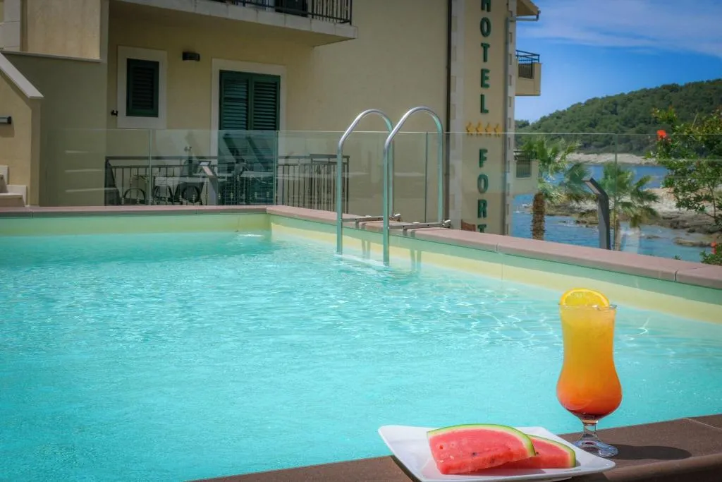 Pool, Fortuna, Split