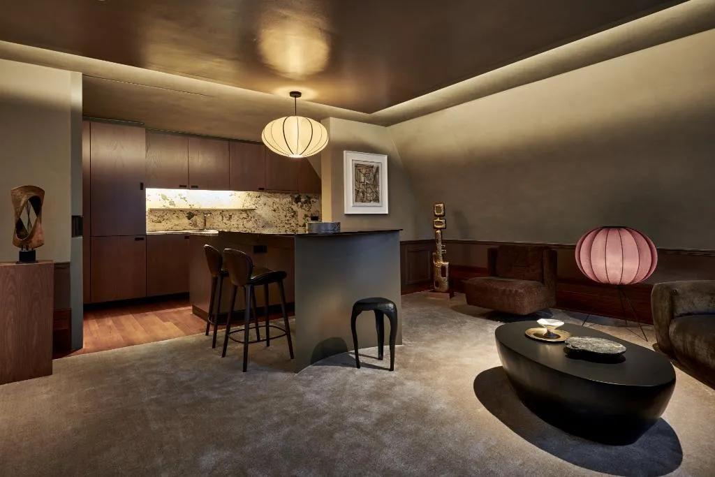 APARTMENT PRESTIGE Room, De LEurope Amsterdam, Amsterdam
