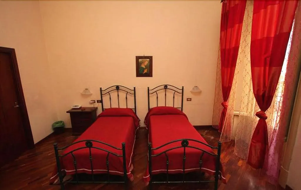 Room, Concordia, Palermo