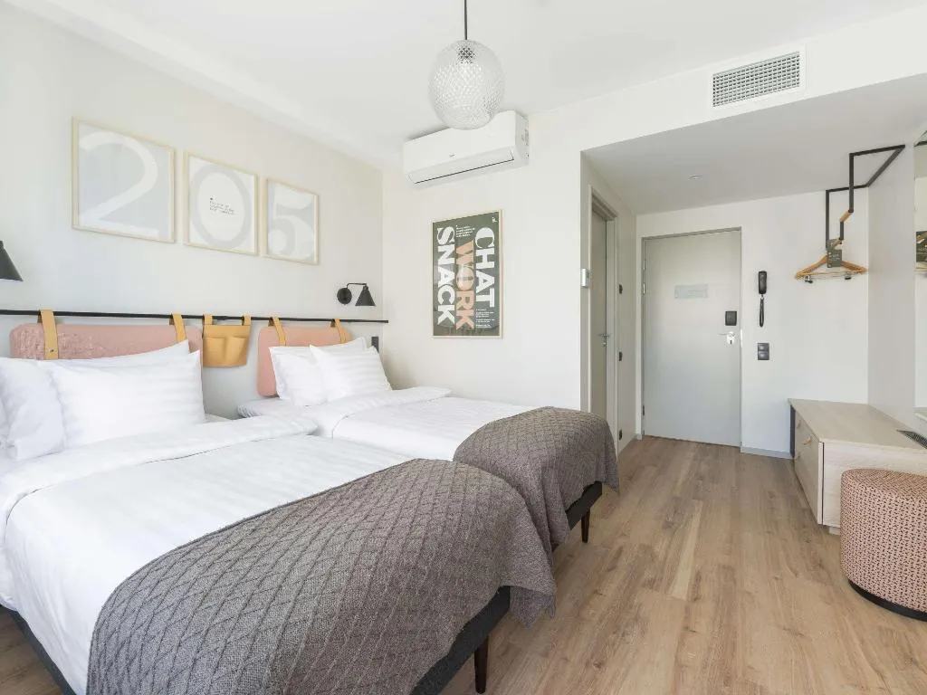 TWIN CLASSIC Room, Oru Hub Hotel Tallinn - Handwritten Collection, Tallinn