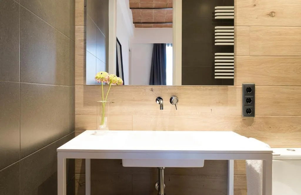 APARTMENT THREE BEDROOMS Room, Aspasios Sagrada Familia Apartments, Barcelona