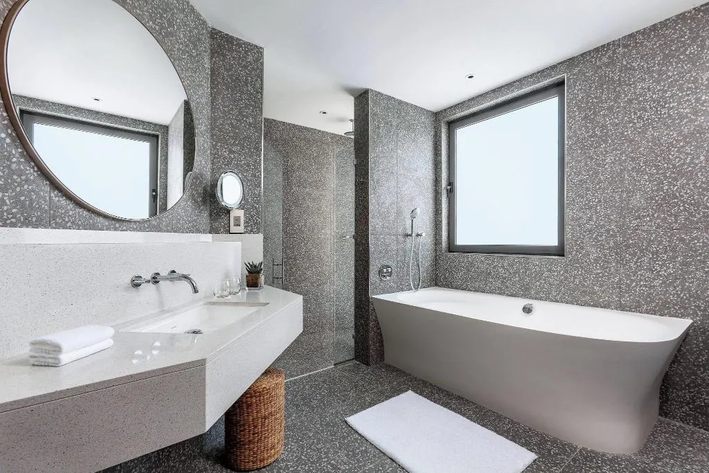 Room, Marriott Malta Hotel & Spa, Malta