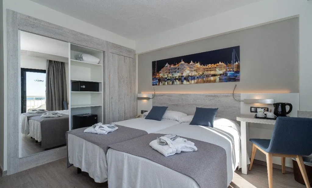 Double or Twin SUPERIOR SEA VIEW Room, Medplaya Bali, Costa Del Sol