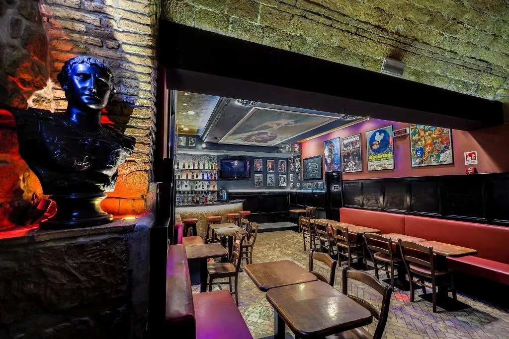 Bar, Alessandro Palace & Bar, Naples