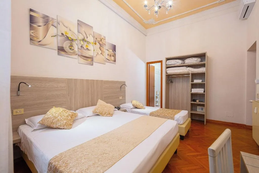 TRIPLE STANDARD Room, Lilium Hotel, Florence