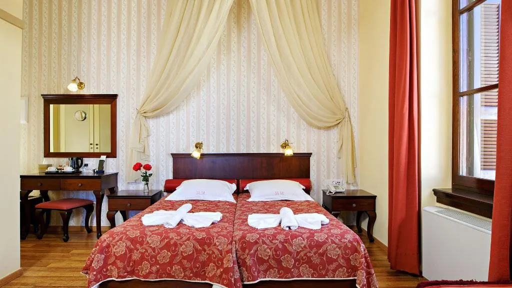 Double or Twin SUPERIOR Room, Halepa Hotel, Crete