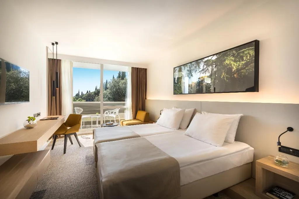 TRIPLE SUPERIOR Room, Eden Hotel by Maistra Collection, Istria