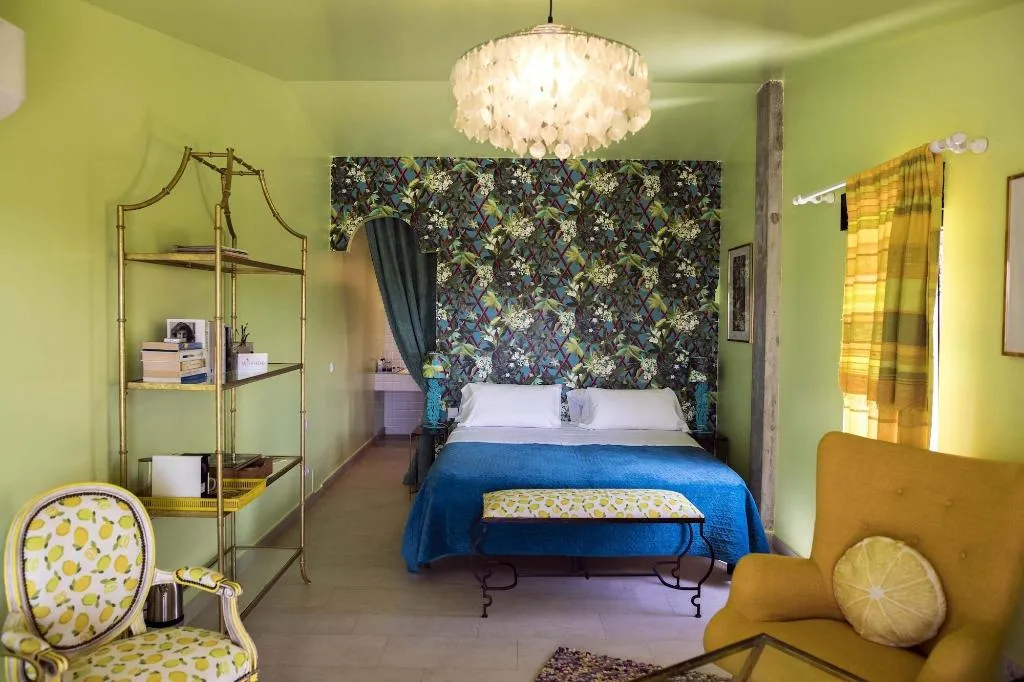 Room, Aal Cachucho, Madrid