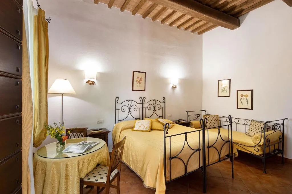 Room, Poggio Degli Olivi, Perugia