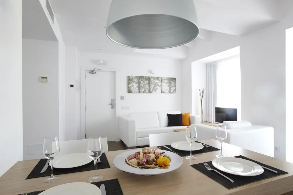 JUNIOR SUITE STANDARD Room, Ibiza Sun Apartments, Ibiza