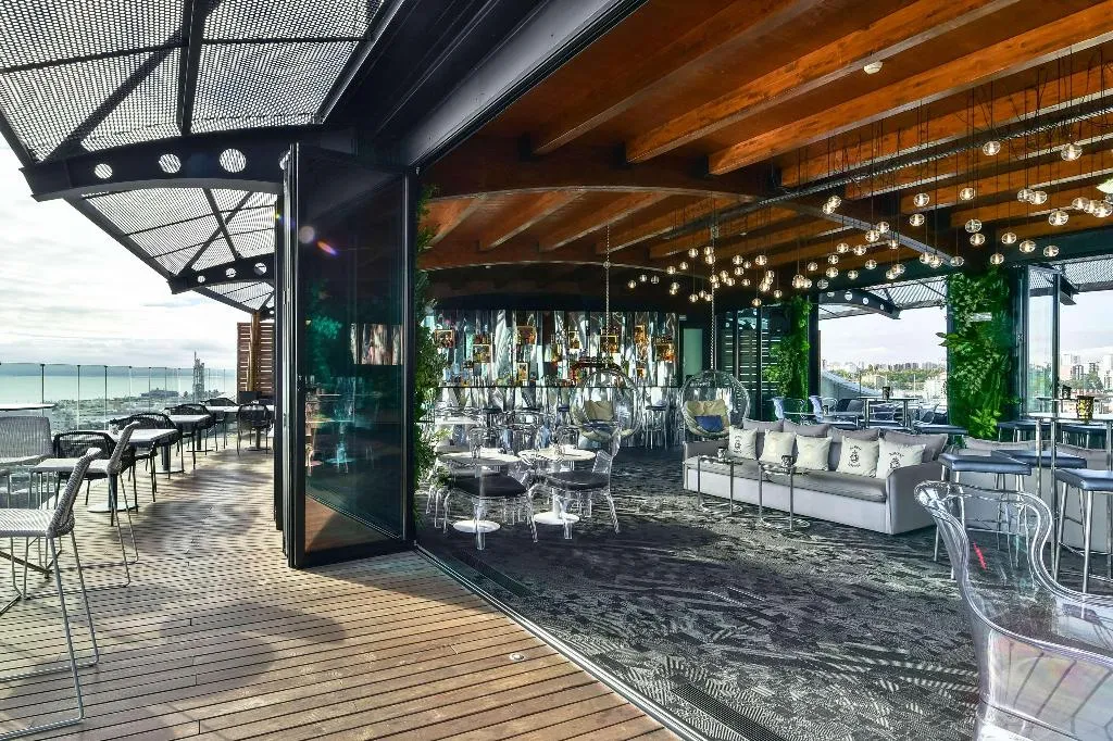 Bar, Tivoli Oriente Lisboa Hotel, Lisbon