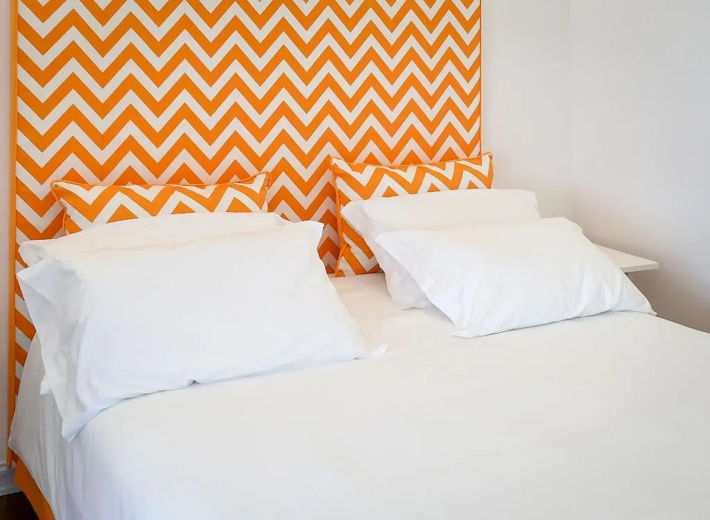 Room, Casa Pantone, Naples