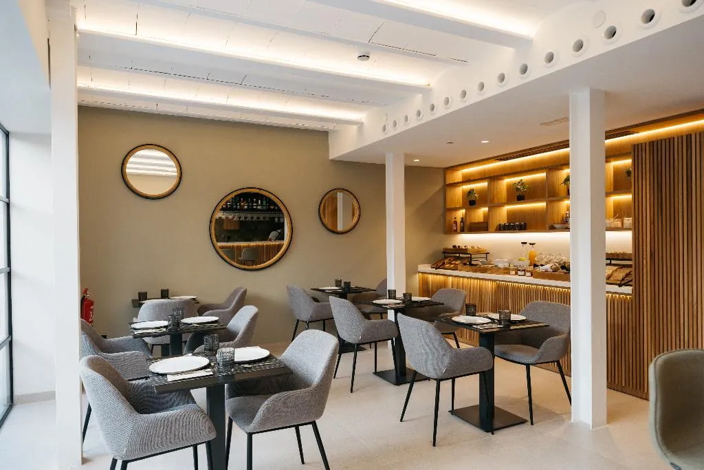 Restaurant, Boutique Hotel Petit Montisión, Majorca