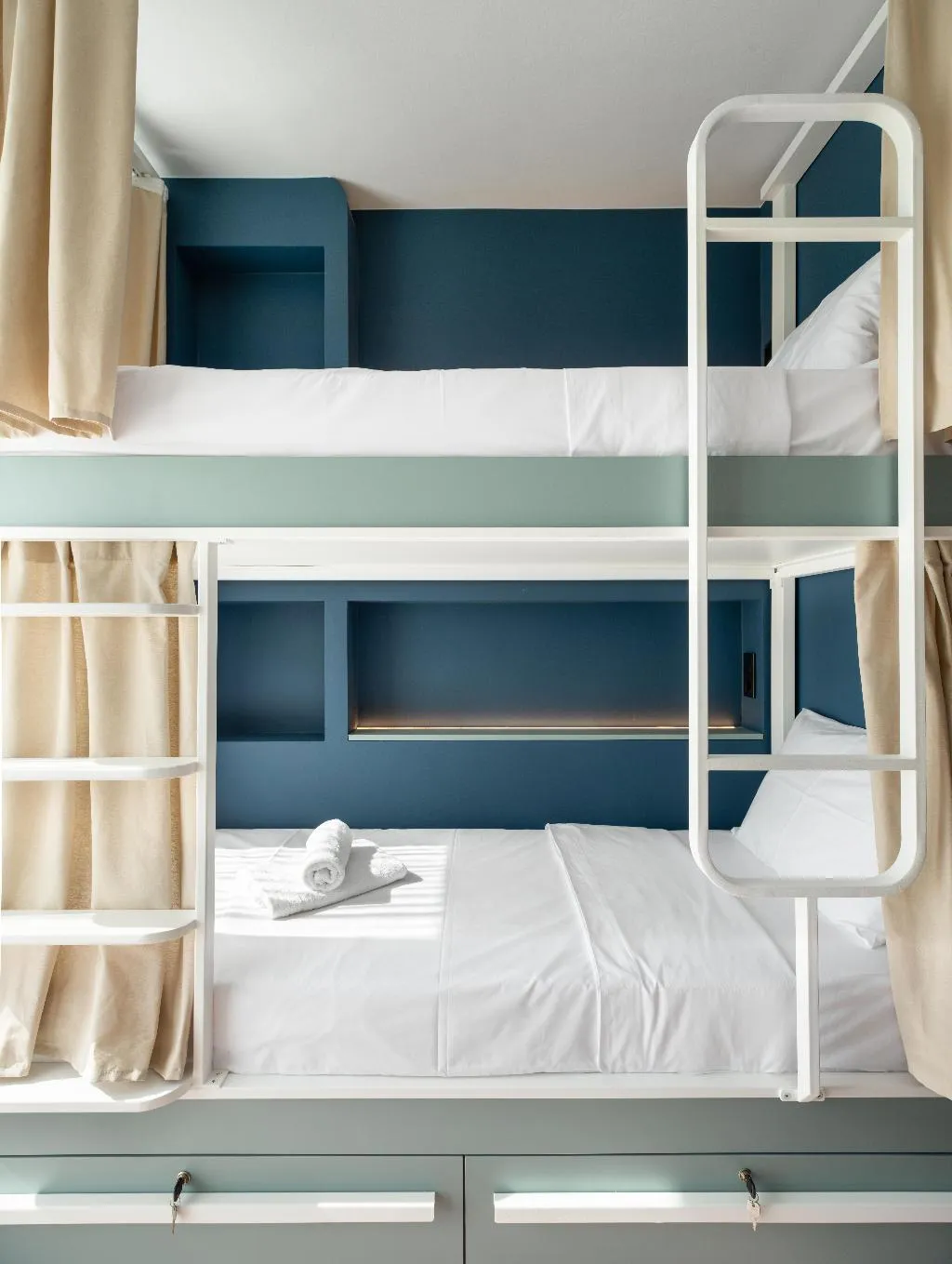 Bed in dormitory CAPACITY 6 Room, Zeus Is Loose, Halkidiki