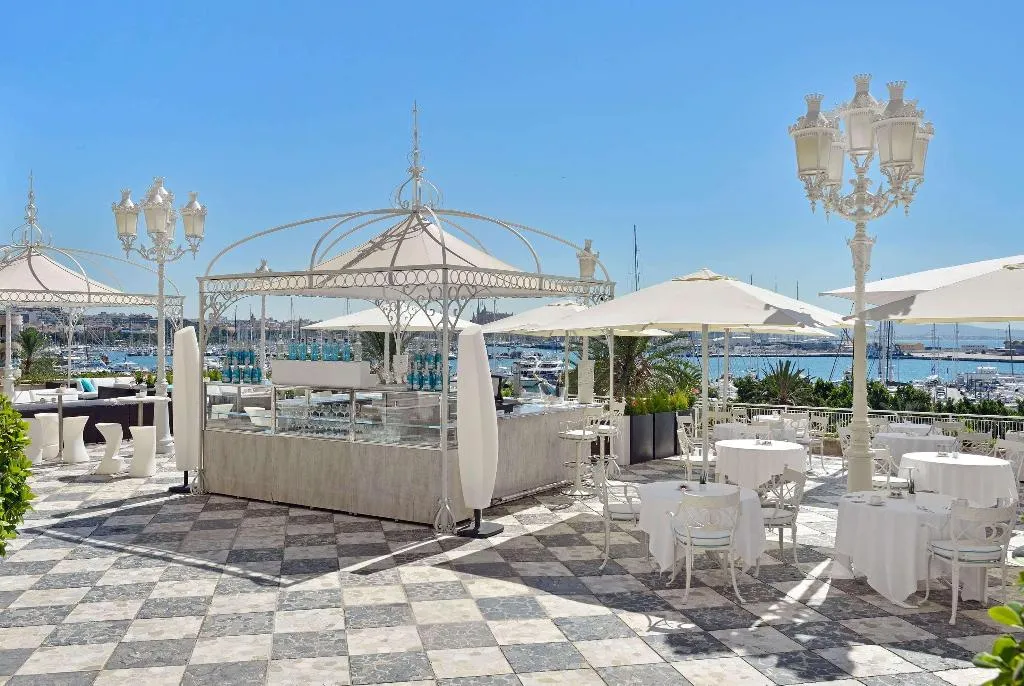 Restaurant, Hotel Victoria Gran Meliá, Majorca