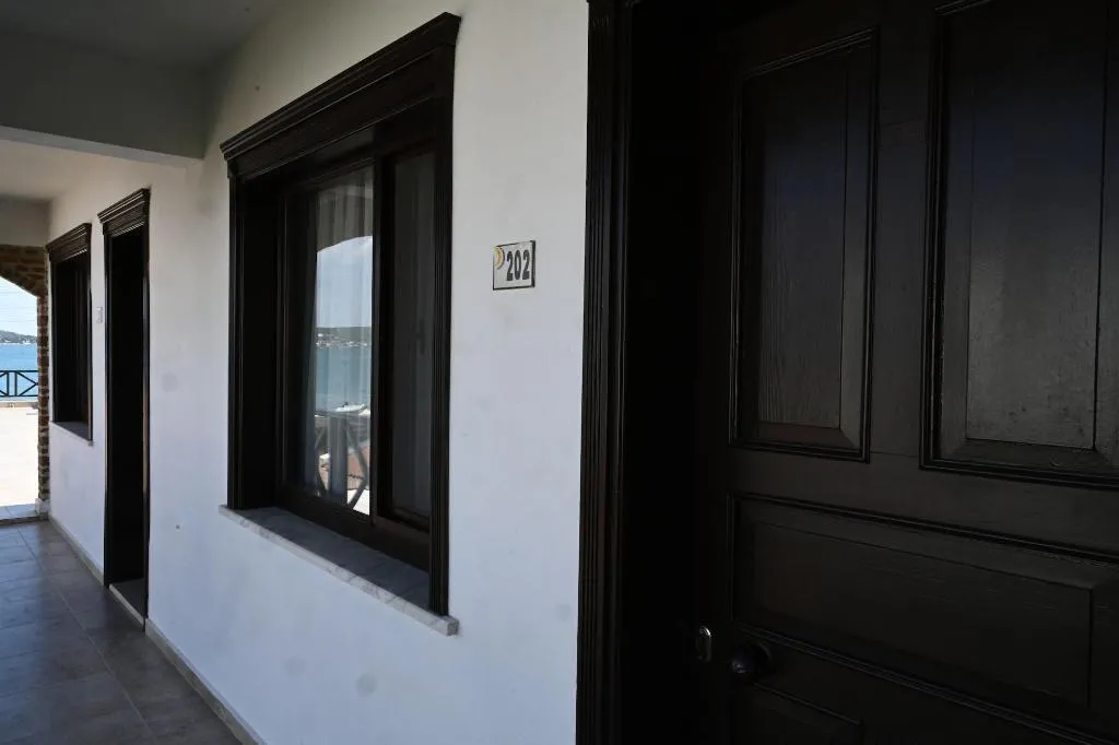 Room, Cunda Deniz Hotel, Izmir
