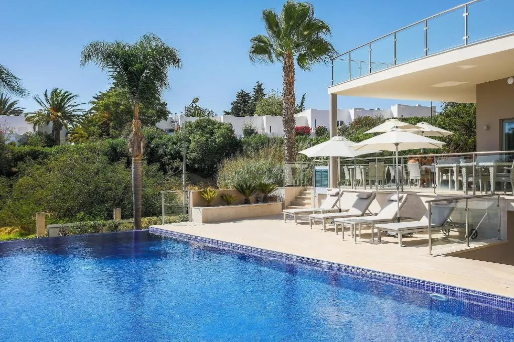 Sports and Entertainment, Caneiros Luxury House & Suites, Algarve